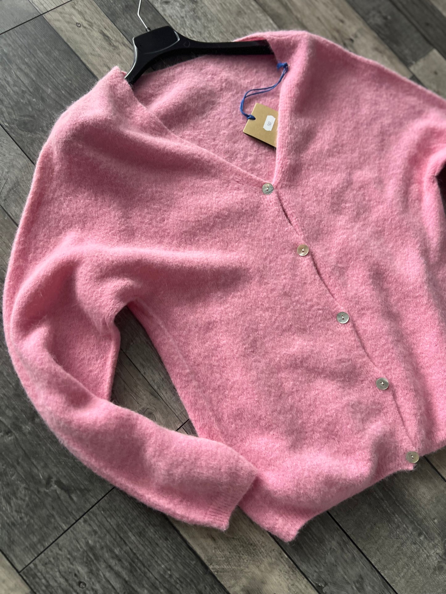 Pink v-neck alpaca cardigan with buttons