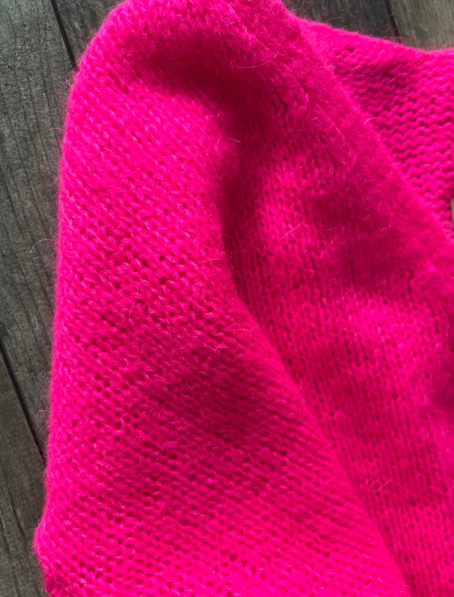 Mohair cardigan - neon pink
