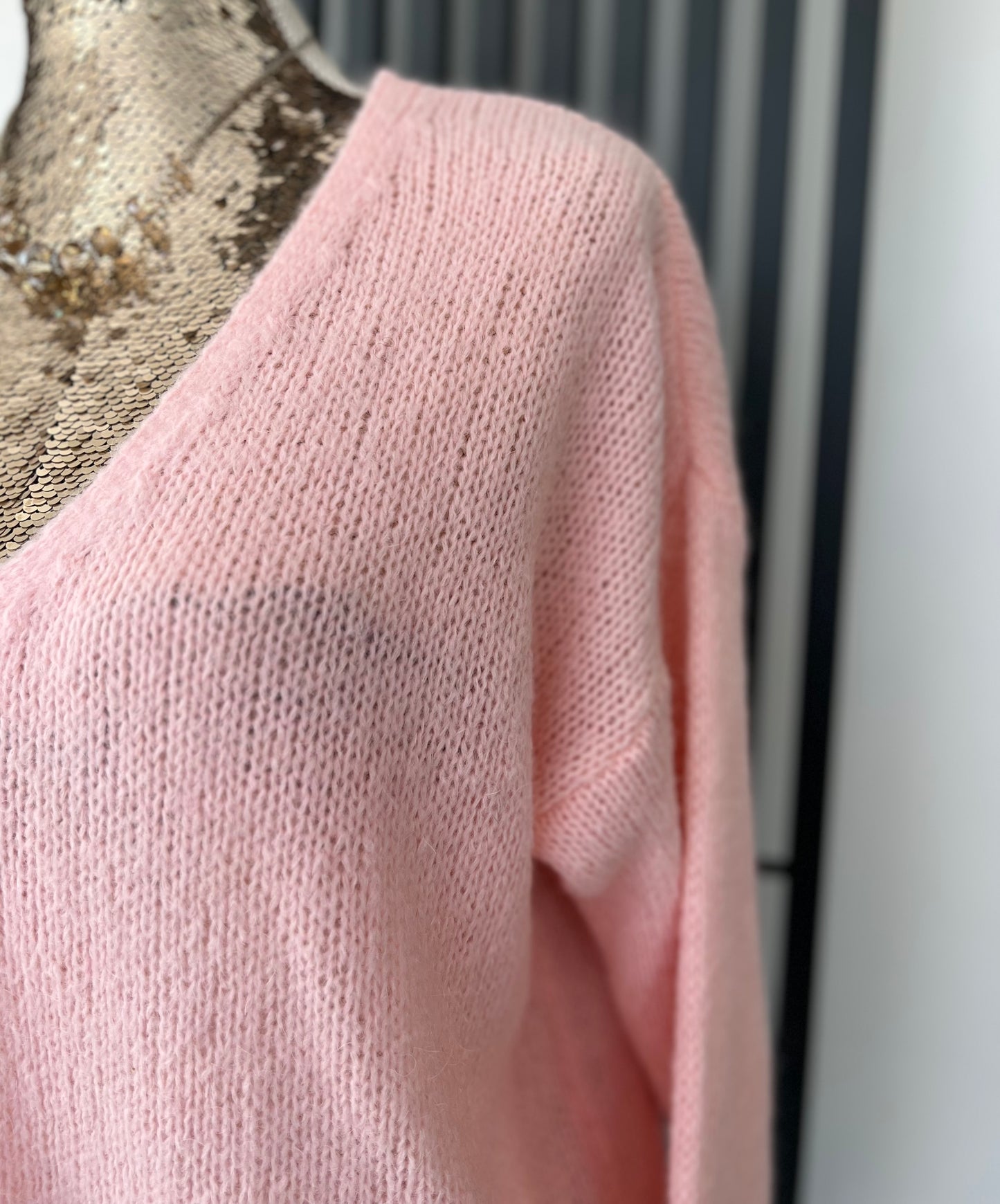 Mohair v-neck cardigan - salmon