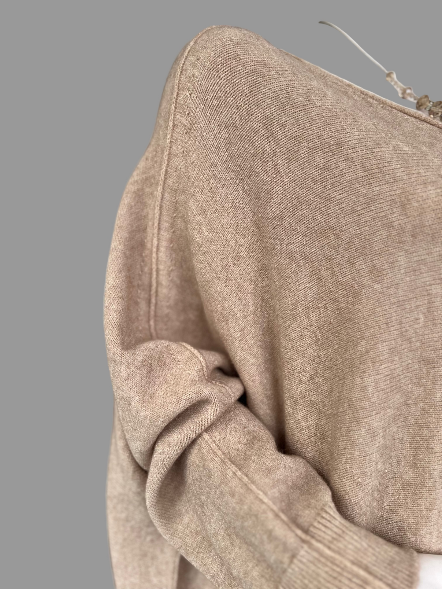 Oversized Fine Knit Jumper Relaxed Fit Beige Plus size Sweater with Pockets