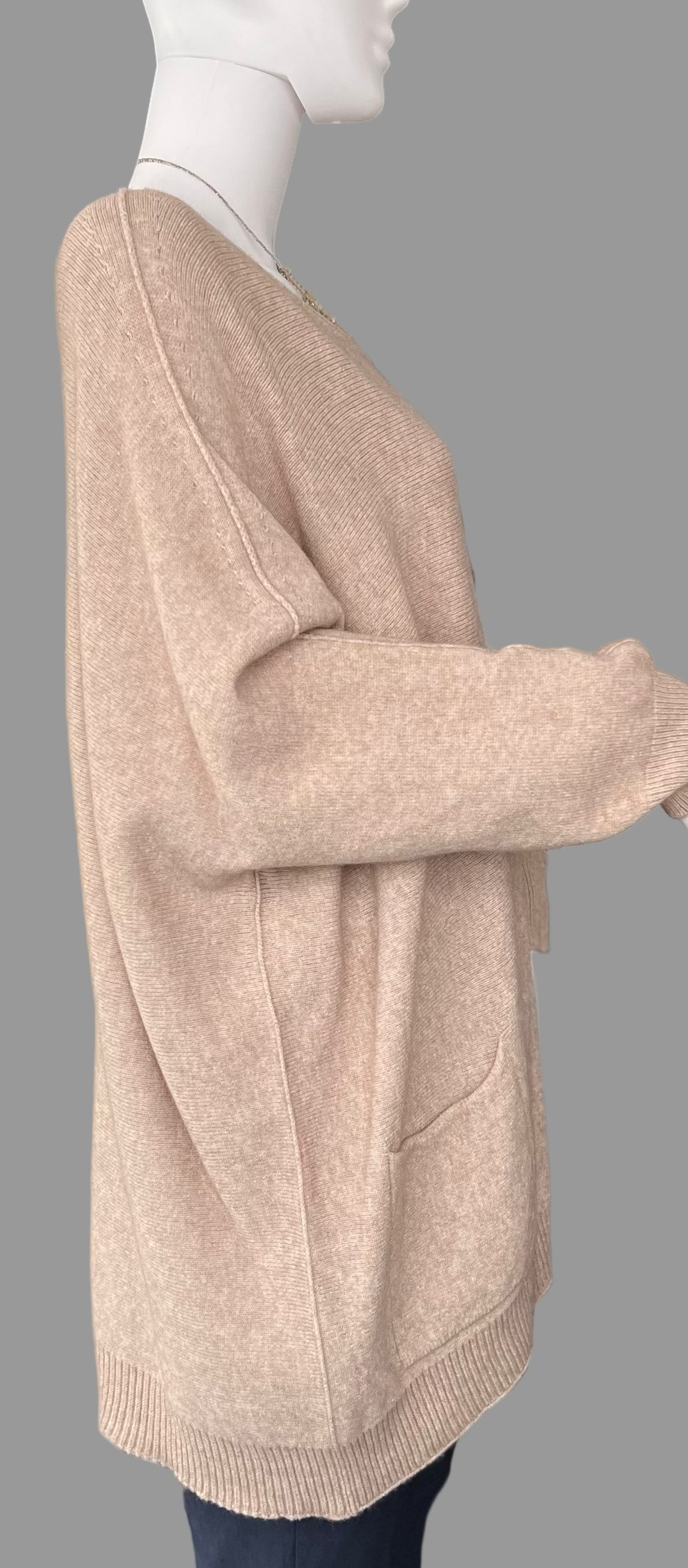 Oversized Fine Knit Jumper Relaxed Fit Beige Plus size Sweater with Pockets