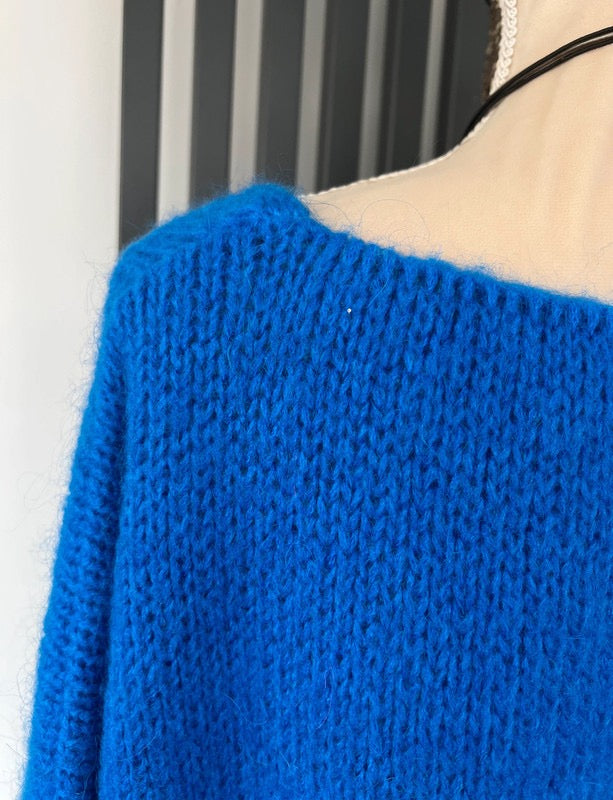 Royal blue Mohair V-Neck Jumper
