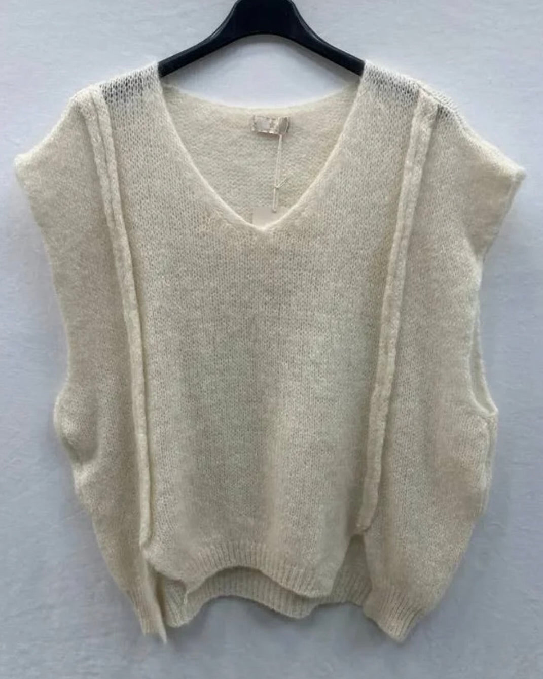 Sleeveless mohair jumper