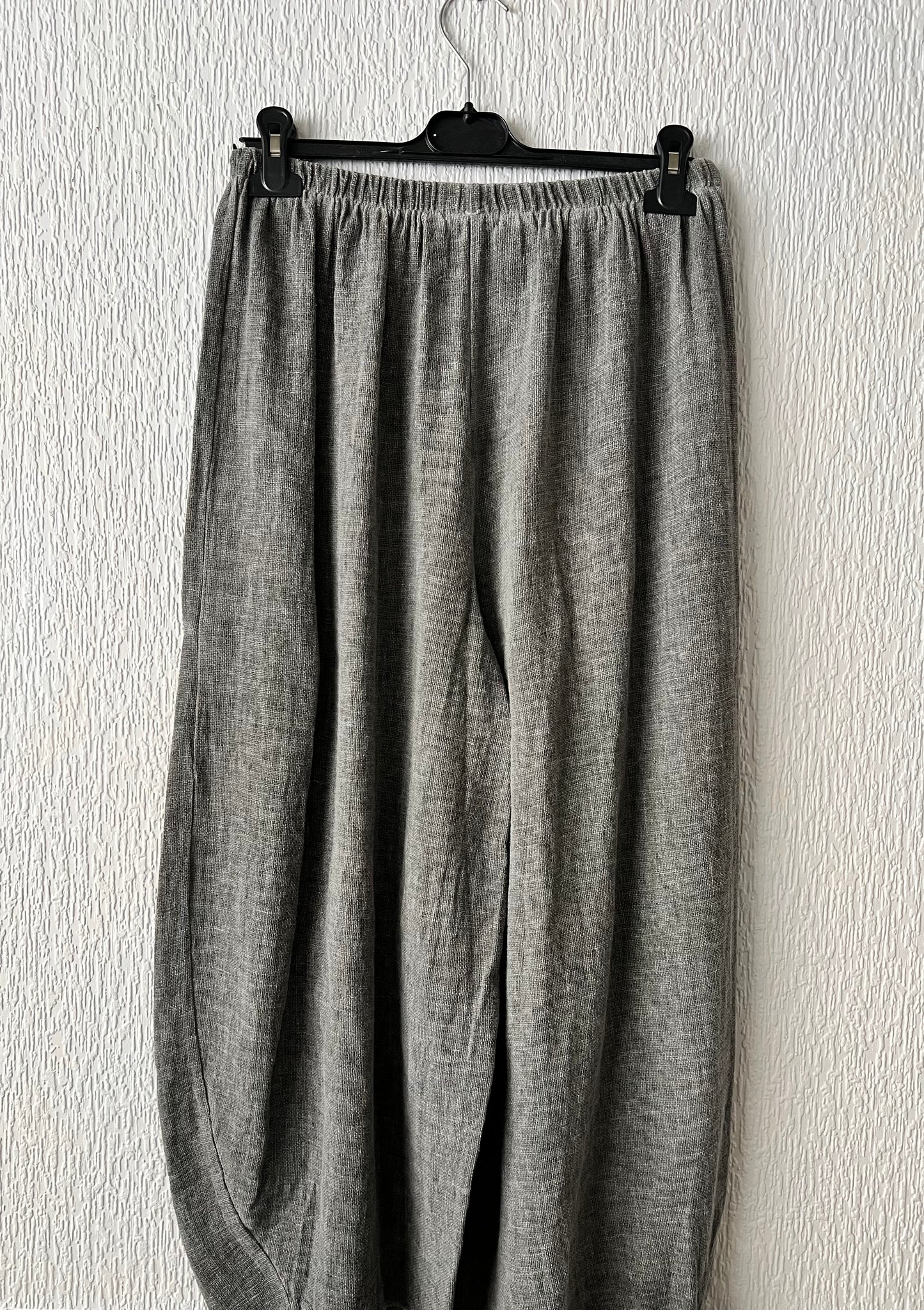 Grey balloon trousers
