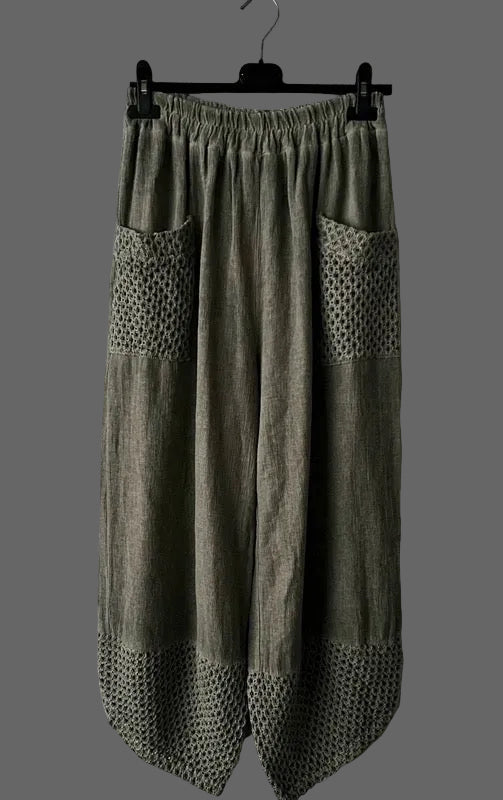 Khaki linen trousers