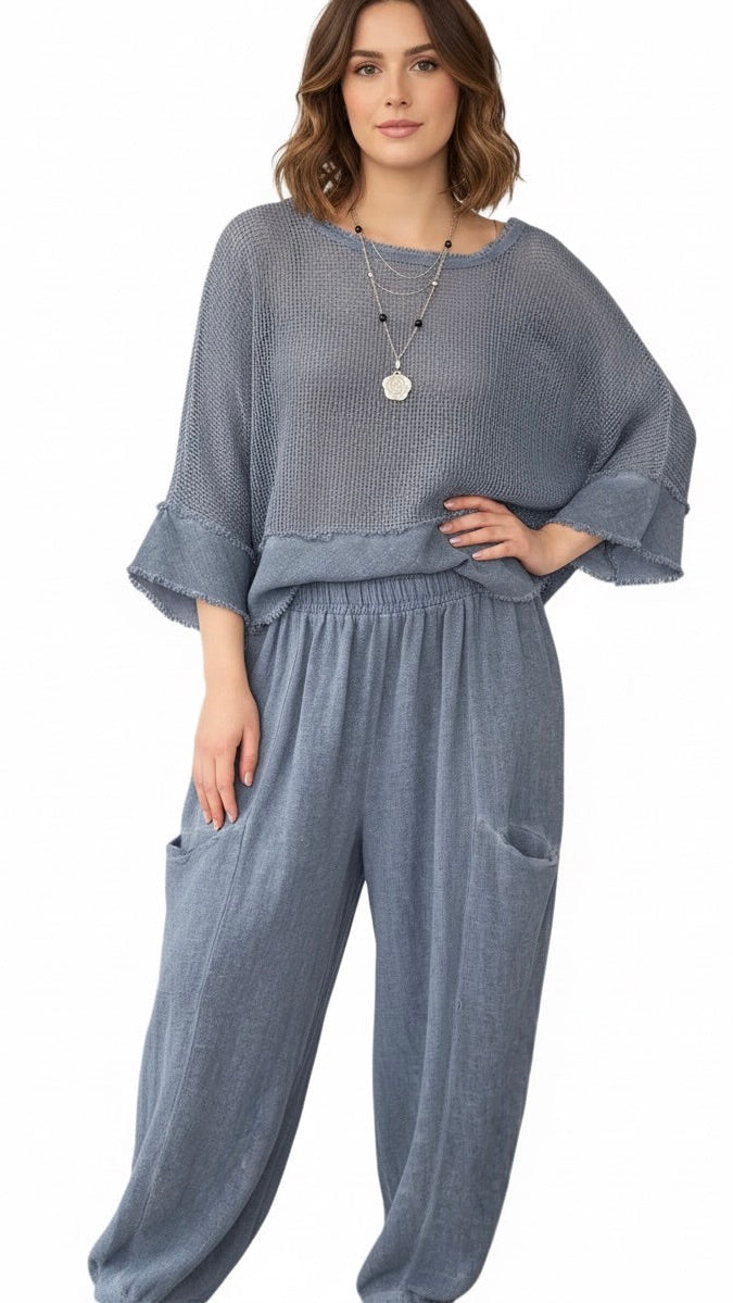 Navy balloon trousers